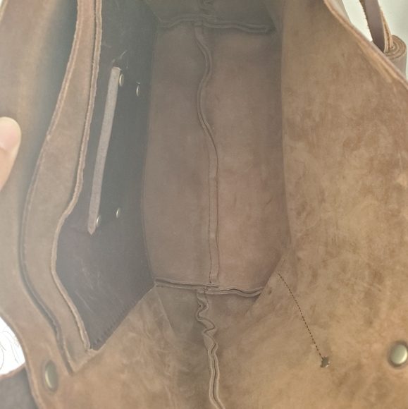 SOLD Portland Leather Goods Classic AP Tote - Picture 5 of 8